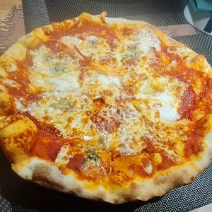 Pizza Pipo (400g medie/ 500g mare)