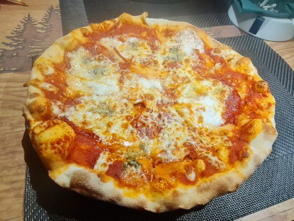 Pizza Pipo (400g medie/ 500g mare)